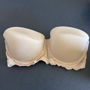 EUC Calvin Klein Strapless Bra